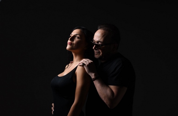 Σταμάτης Γονίδης & Ιουλία Καλλιμάνη: Το νέο τους τραγούδι ξεπέρασε τα 2 εκατομμύρια views σε 20 ημέρες